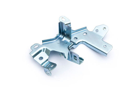 Zinc brillante ZINCASLOT 50 alcalino, proceso sin cianuro para galvanoplastia en bastidor y bombo